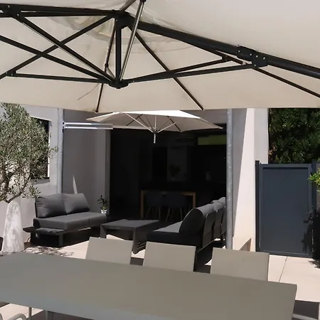 Avec Piscine Privative Antibes